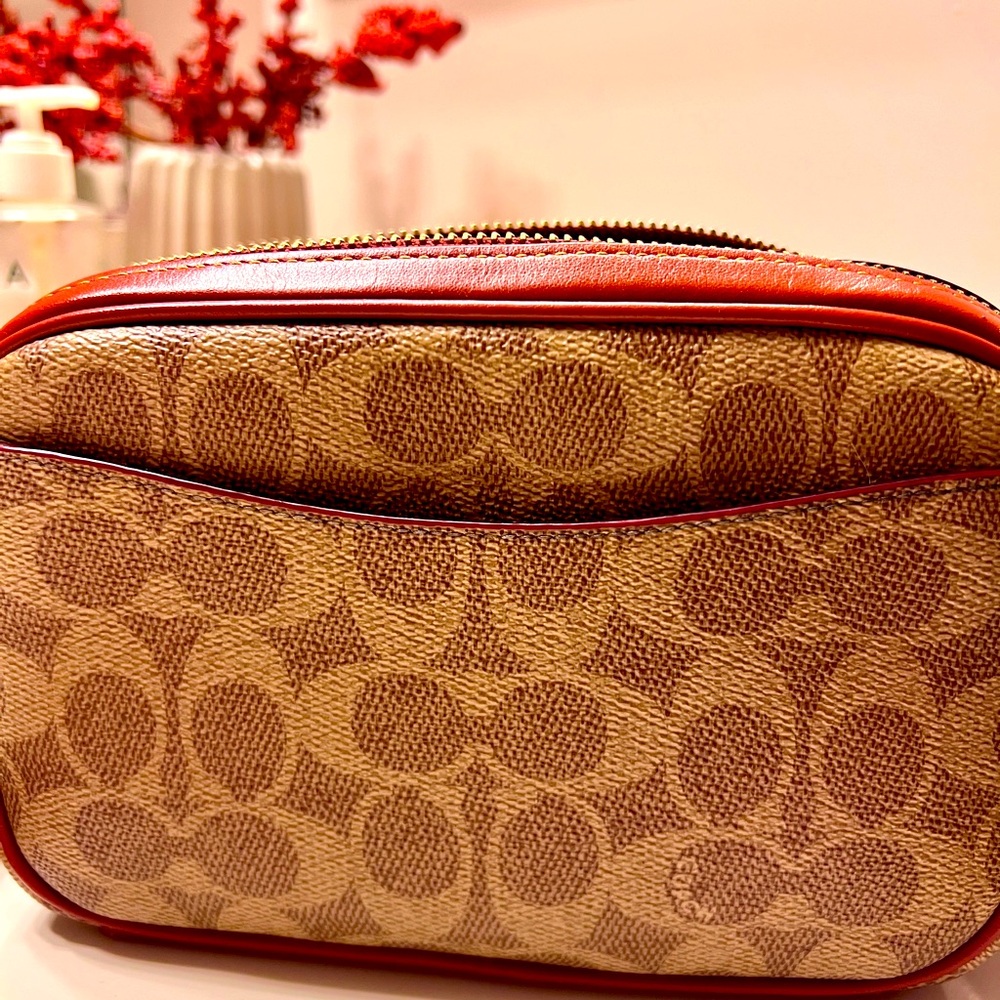 New coach cross body bag